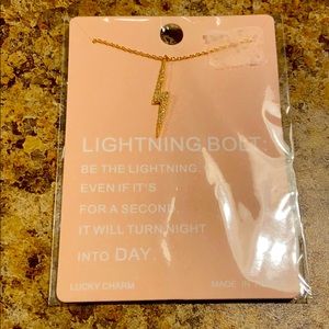 Kendal Jenner lightning necklace